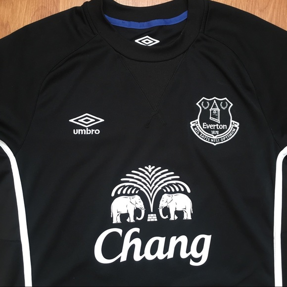 everton black jersey